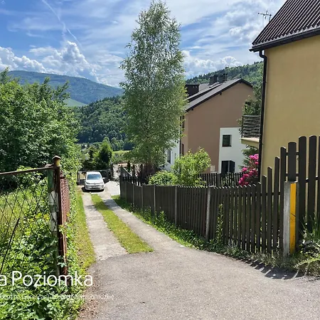 Villa Poziomka Z Tarasem I Widokiem Na Gore Zar I Jezioro Miedzybrodzkie