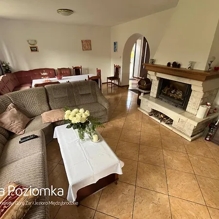 Villa Poziomka Z Tarasem I Widokiem Na Gore Zar I Jezioro Miedzybrodzkie *